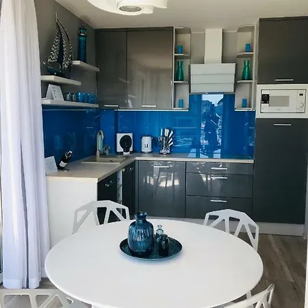 Elegance Blue Апартаменты *