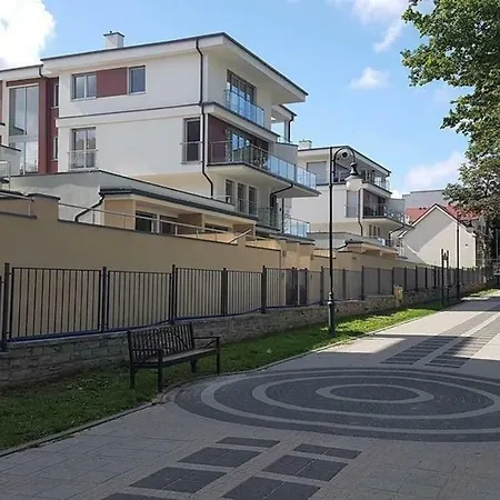 Elegance Blue Апартаменты Реваль